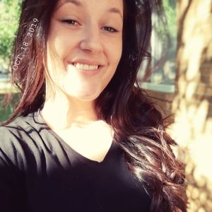 Meet your Posher, Abbey